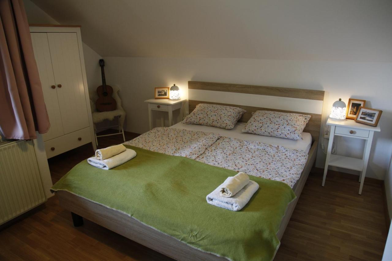 Family Apartment On Repecnik Farm In Gorje, Bled Zgornje Gorje Exteriér fotografie